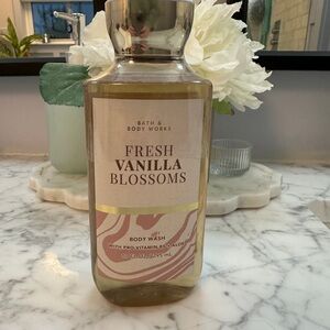 Bath & Body Works Cream Body Wash Fresh Vanilla